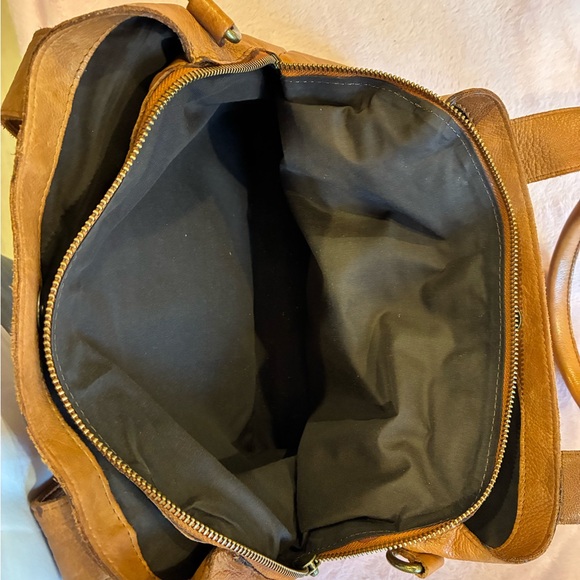 Vilenca Holland Leather Purse - Picture 7 of 14